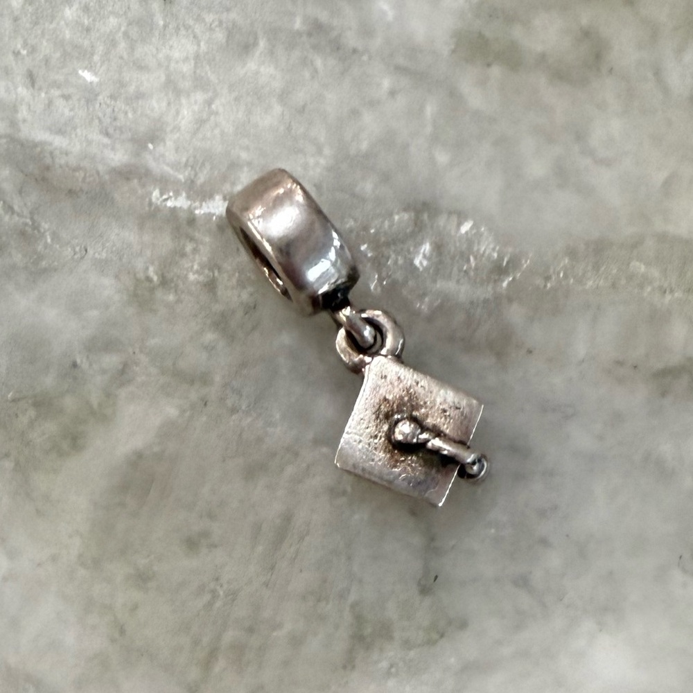 Pandora Graduation Cap Bead